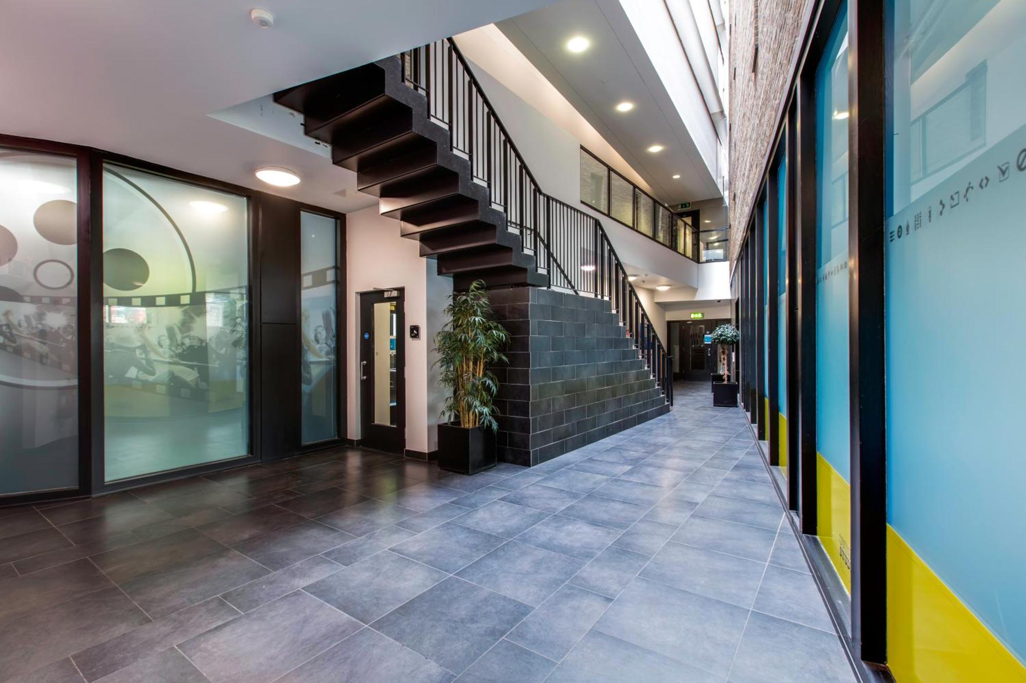 Yugo Explore - Broadstone Hall Dublin Exterior photo